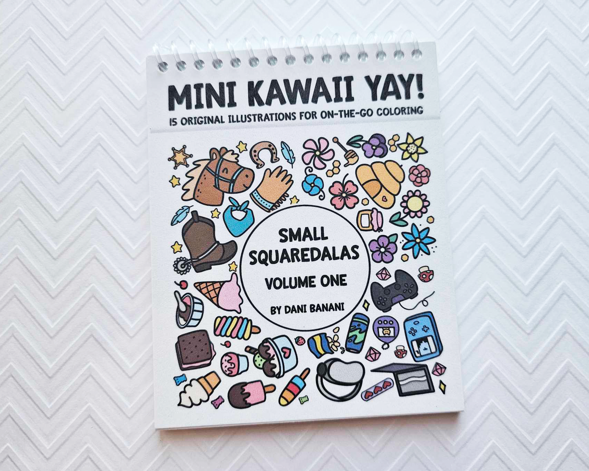 Mini Kawaii Yay, Small Squaredalas Volume 1