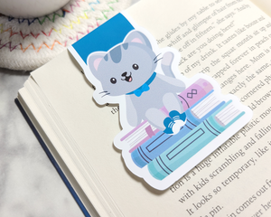 Bookstack Cat Magnetic Bookmark