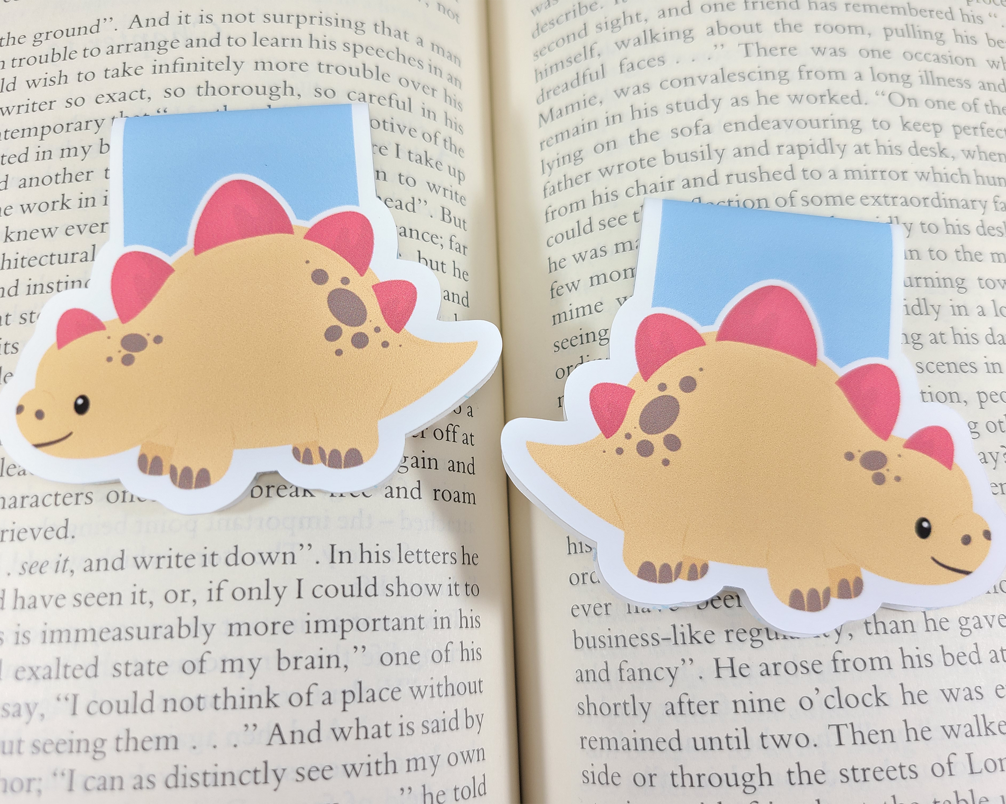 Dino Stegosaurus Magnetic Bookmark