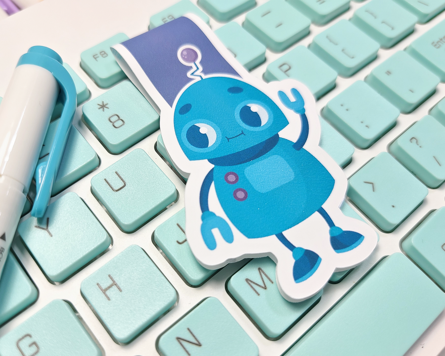 Robot Waving Magnetic Bookmark